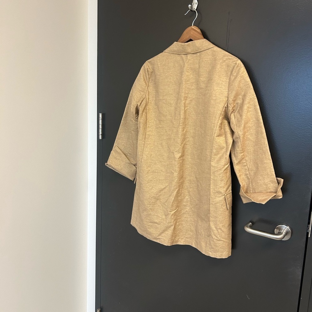 Saiph NWOT M Gold Relax Fit Blazer with Classic Lapel- ultra thin made in Italy - Picture 3 of 13